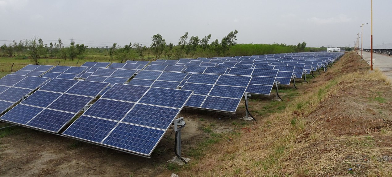 Parc panouri fotovoltaice de 200 kW putere